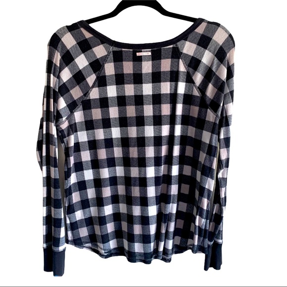 Victoria’s Secret thermal PJ top - Picture 2 of 6